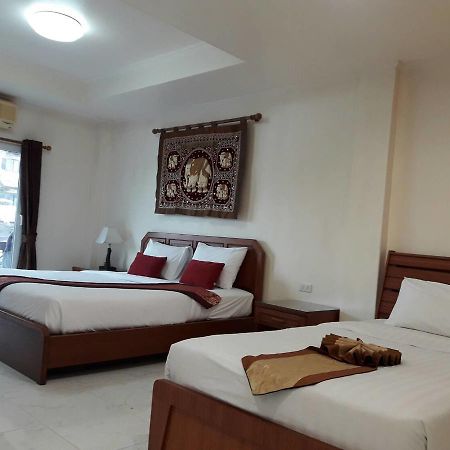 The Chillax Pattaya Hotell Eksteriør bilde
