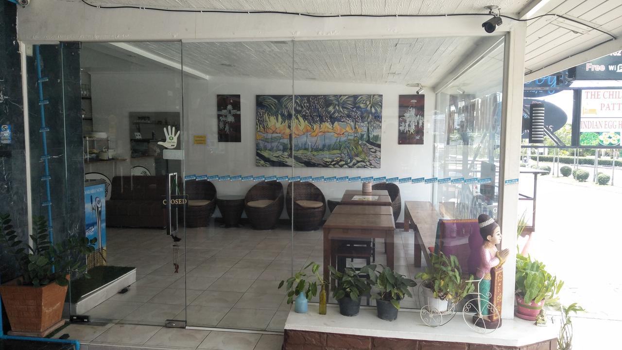 The Chillax Pattaya Hotell Eksteriør bilde