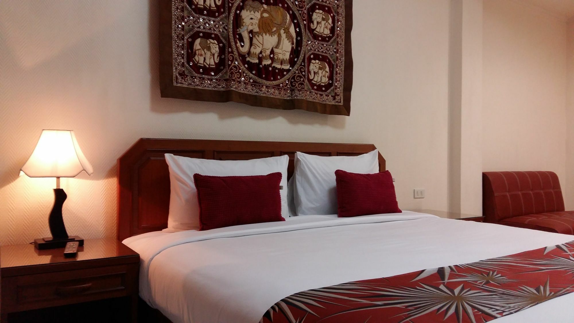 The Chillax Pattaya Hotell Eksteriør bilde
