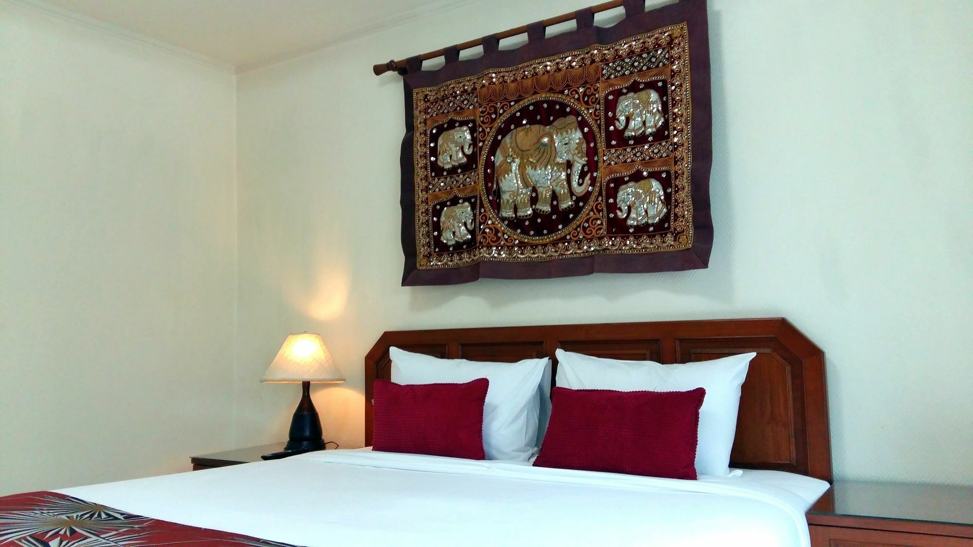 The Chillax Pattaya Hotell Eksteriør bilde